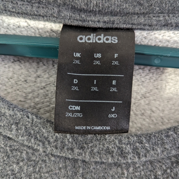 Adidas - Picture 2 of 3